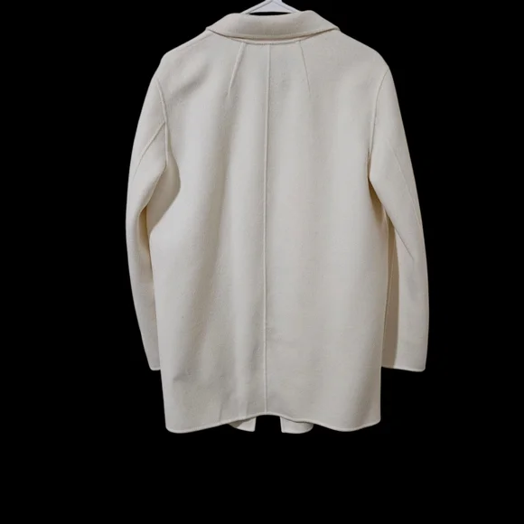 Theory New With Tags Elegant Ivory Wool/Cashmere Women's Coat
